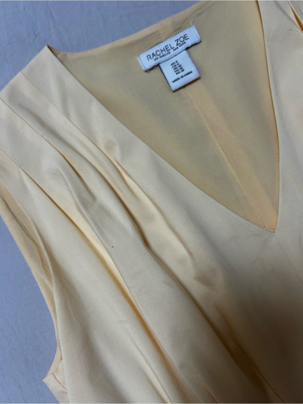 Rachel Zoe Butter Yellow Pleated V-Neck Party Dress - Picture 3 of 8